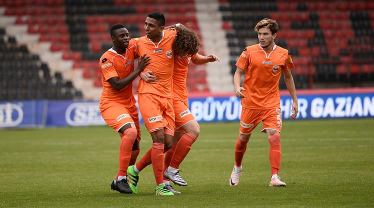 Ve Adanaspor Süper Lig'de!
