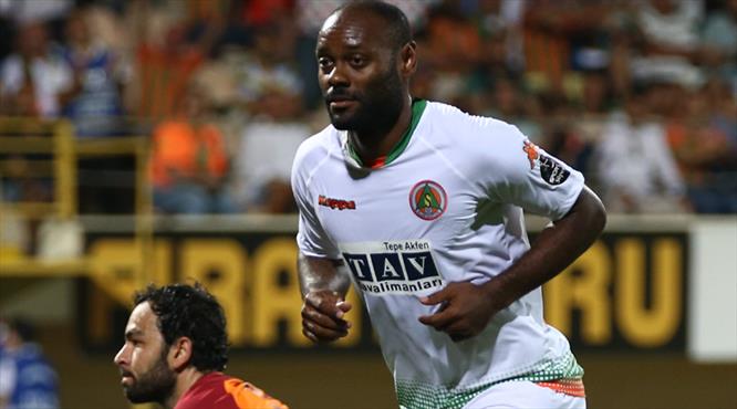 Vagner Love krallığa koşuyor! Galatasaray'ı da boş geçmedi...