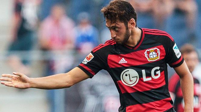 Hakan Çalhanoğlu'na müjde!