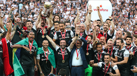 Kartal bu gollerle 3. yıldızı taktı! 73 golü doya doya izle