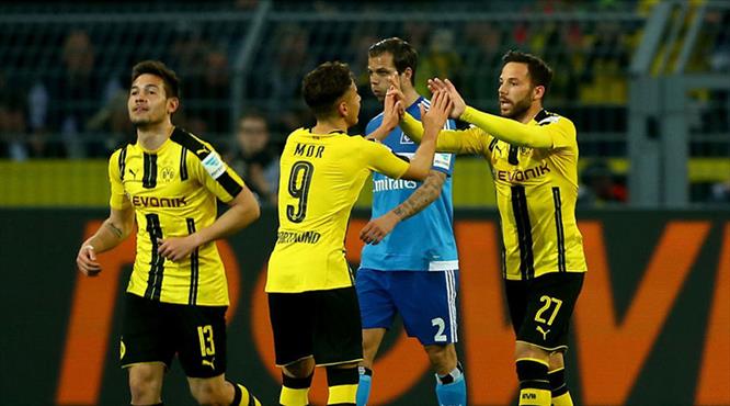 Devlere kötü haber! Emre Mor'a Ada'dan talip var!