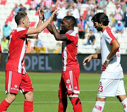 Demir Grup Sivasspor - Antalyaspor: 3-1 (ÖZET)