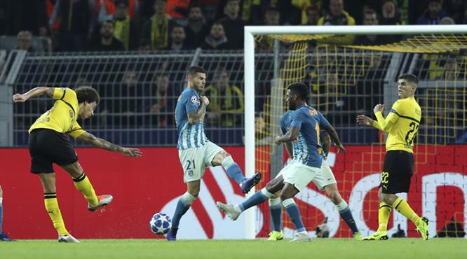Axel Witsel uzaktan avladı
