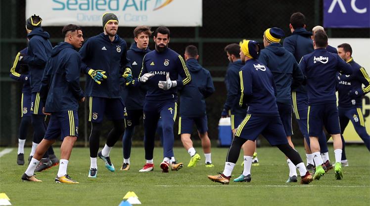 Fenerbahçe dev maça hazır
