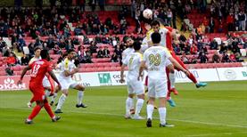 İstanbulspor 1 attı 3 aldı (ÖZET)