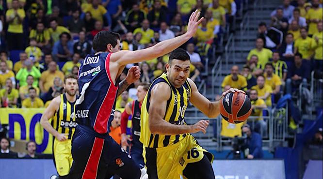 Fenerbahçe Doğuş seriye galibiyetle başladı (ÖZET)