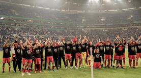 Bayern'in rakibi yeni hocası oldu