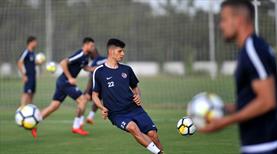 Antalyaspor tek eksikle çalıştı