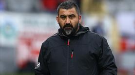 Ümit Özat'tan 'devam' kararı
