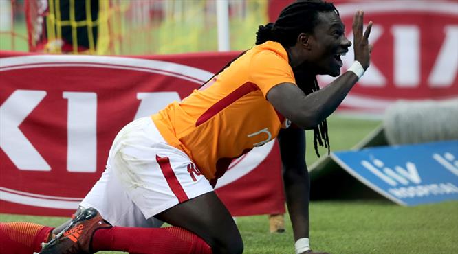 Karşınızda son kral Gomis! Tarihi bu gollerle yazdı