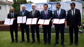 "Terim burada ders verebilir"