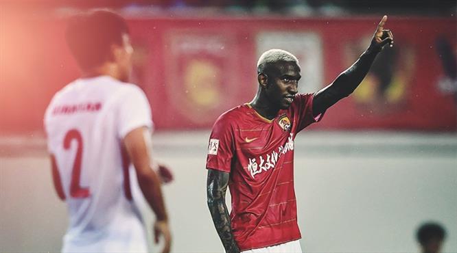 Talisca Çin'i sallamaya devam ediyor! İki müthiş gol daha