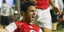 Fabregas Arsenal'de kalıyor