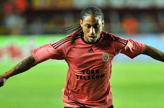 Pino resmen Mersin'de