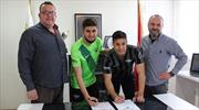 Akhisar'dan 2 imza birden