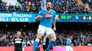 Higuain sahneden inmiyor!.. (ÖZET)