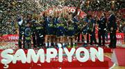 Dev finalde kupa Fenerbahçe'nin!