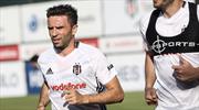 Ve Gökhan Gönül sahaya indi!