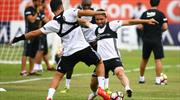 Beşiktaş'ta Gökhan ve Oğuzhan sevinci