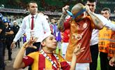 Sneijder'den anlamlı davranış