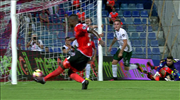 Magaye Gueye boş kaleye atamadı!