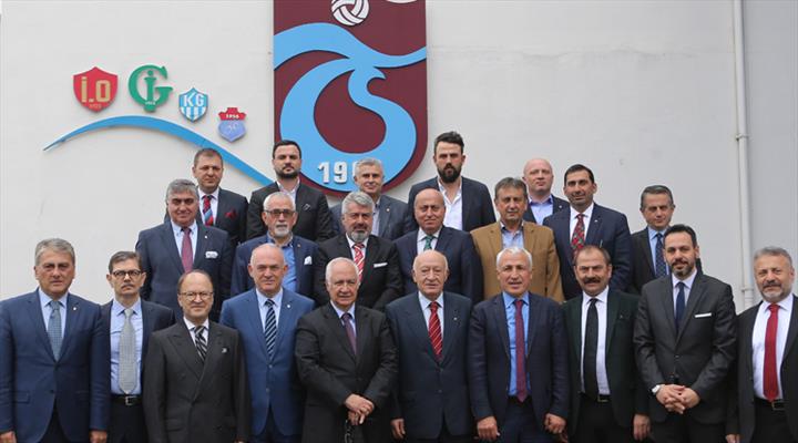 Trabzonspor'da görev dağılımı yapıldı