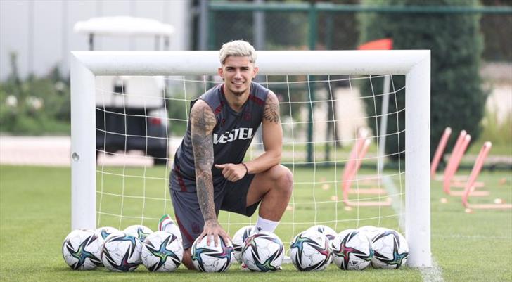Berat Özdemir, Trabzonspor’dan ayrıldı! İşte bonservisi…