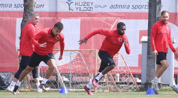 Gençlerbirliği'nde derbi öncesi 5 eksik!