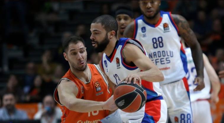 Anadolu Efes'ten art arda 5. mağlubiyet