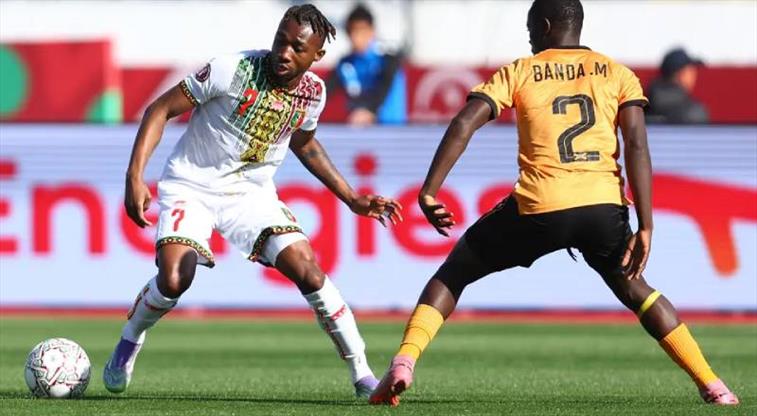 El Bilal Toure penaltı kaçırdı, Mali 90+2'de yıkıldı