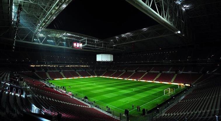 Galatasaray - AZ Alkmaar maçında 5.5G deneyimi yaşanacak