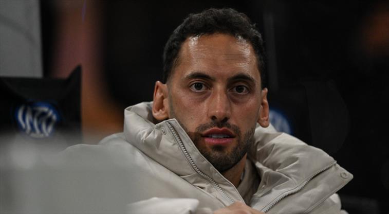 Galatasaray'a Hakan Çalhanoğlu transferinde güneş doğdu!