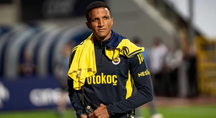 Fenerbahçe'de kadro dışı kalmıştı! Ülkesinden talip çıktı