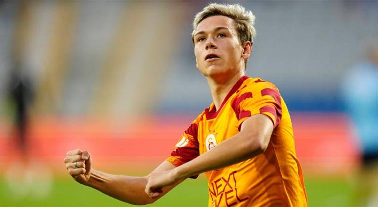 Batrakov'dan Barcelona maçı için flaş sözler: "Belki gol atarım"
