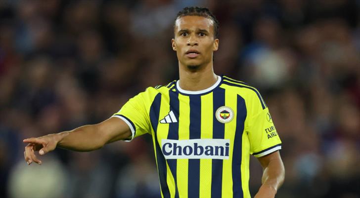 Fenerbahçe'de sakatlık! Yıldız isim oyuna devam edemedi