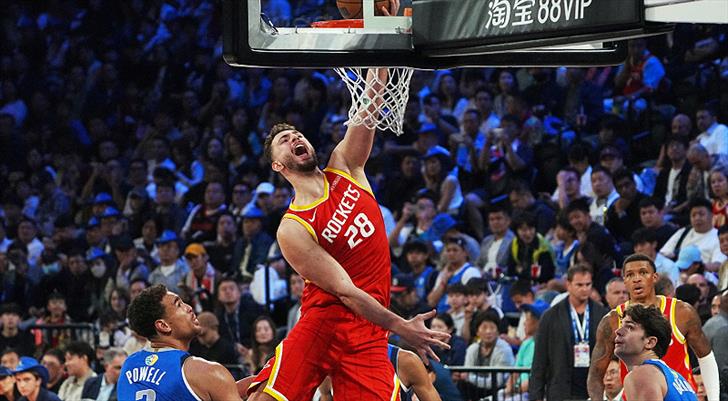 Alperen Şengün'den Dallas'a karşı double-double
