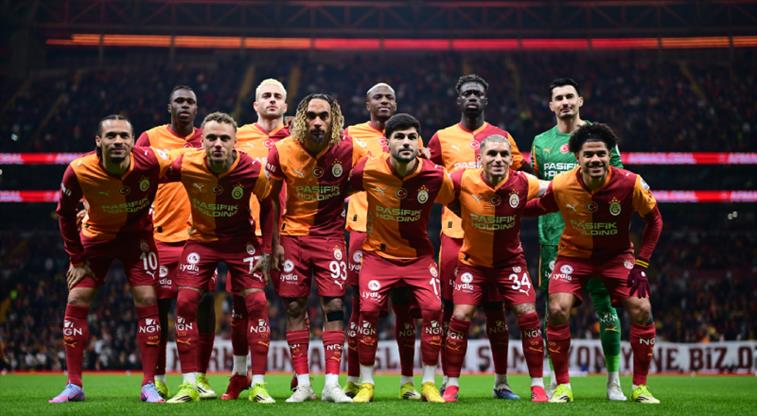 Galatasaray'ın kafilesinde 8 eksik! Osimhen ve Icardi...