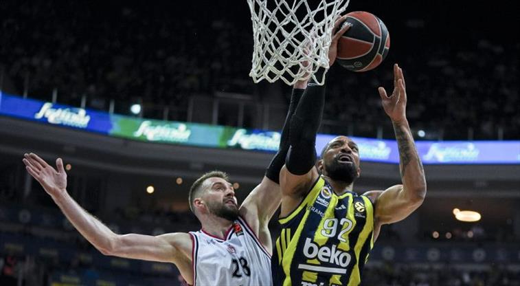 Fenerbahçe Beko'dan evinde müthiş geri dönüş!