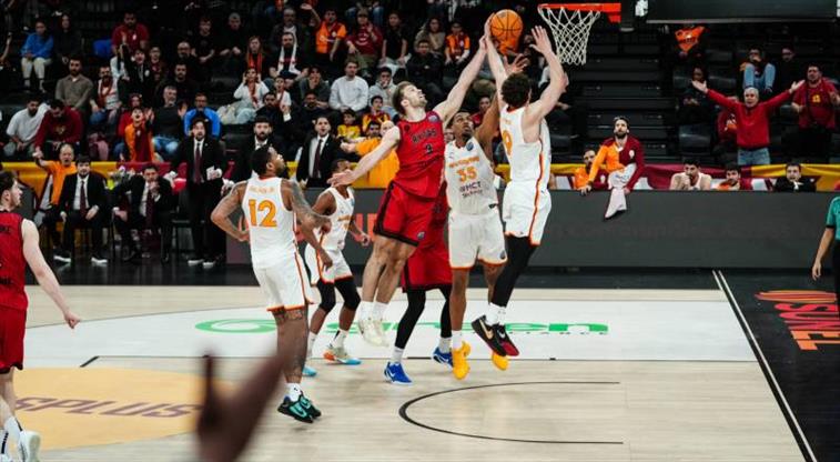 Galatasaray MCT Technic, Avrupa'da Dörtlü Final yolunda