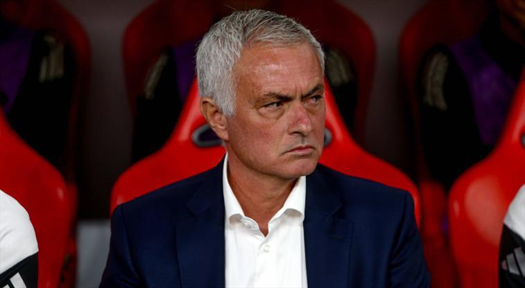 Gidiyor mu? Başkan Rui Costa, Mourinho için son noktayı koydu!