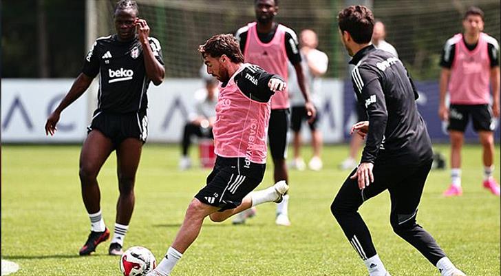 Beşiktaş, Çaykur Rizespor maçının hazırlıklarına devam etti