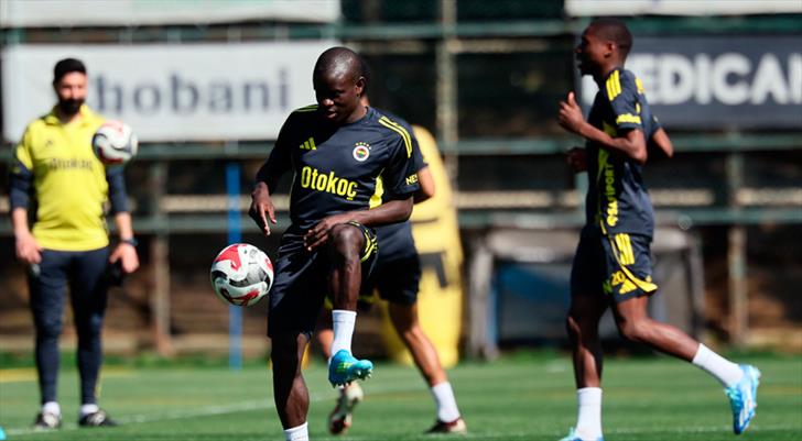 Fenerbahçe'de ikas Eyüpspor maçının hazırlıkları devam ediyor