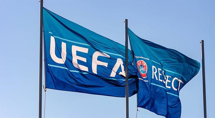 UEFA, tarihi karara İstanbul'da adım attı! Format değişiyor