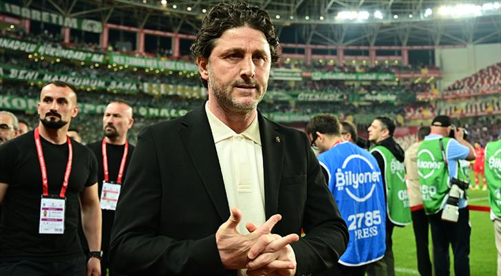 Fatih Tekke'den şampiyonluk yorumu: "Hoca olarak bu ilk"
