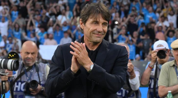 Napoli'de Antonio Conte dönemi sona erdi