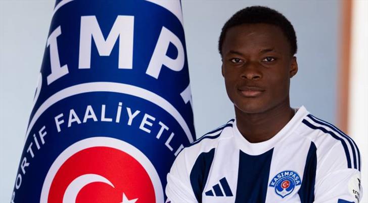 Kasımpaşa, 2007 doğumlu genç oyuncuyu kadrosuna kattı