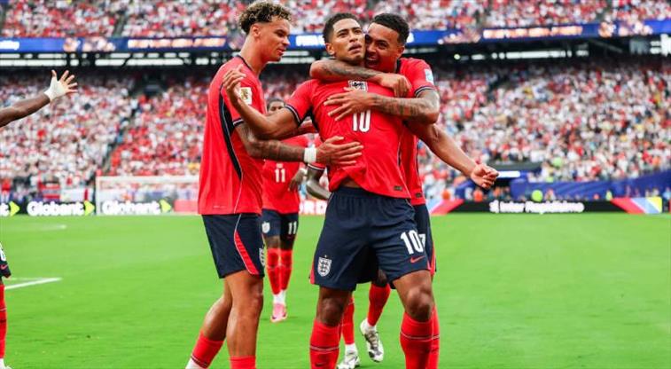 Panama veda etti! Lider İngiltere son 32'de