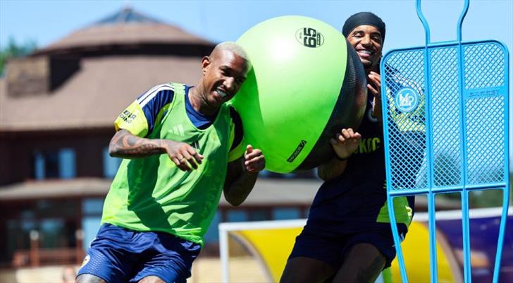 Fenerbahçe'de Talisca gelişmesi! Antrenmanı yarıda bıraktı...
