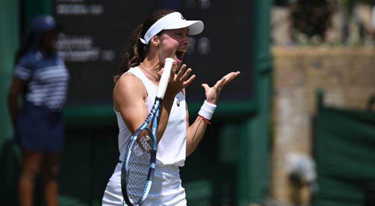 Zeynep Sönmez, Wimbledon'da bir üst turda!