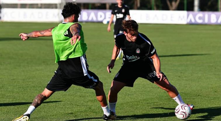 Beşiktaş'ta yeni sezon hazırlıkları sürüyor
